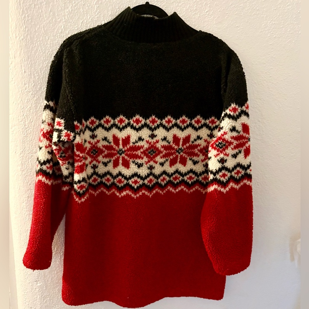 Vintage 90’s Rare Vic Sec Sport Classic Poinsettia Design Ski Sweater Mock Neck